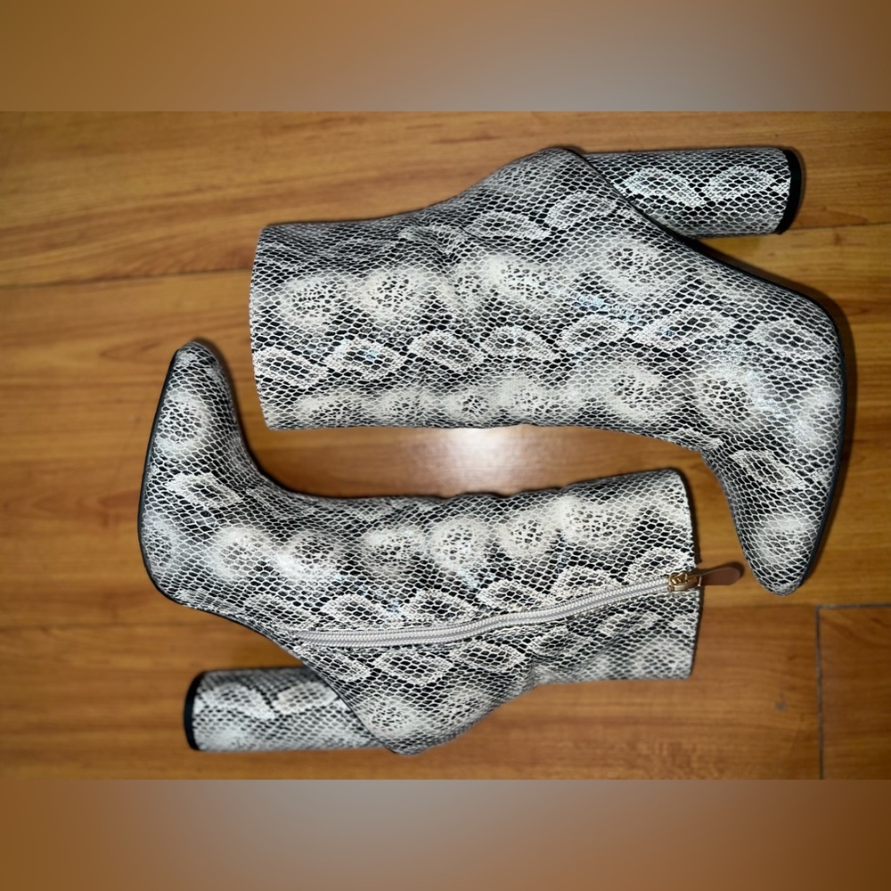 GREY SNAKESKIN ANKLE BOOTS